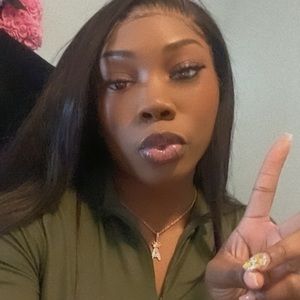 Meet your Posher, Amber-rose